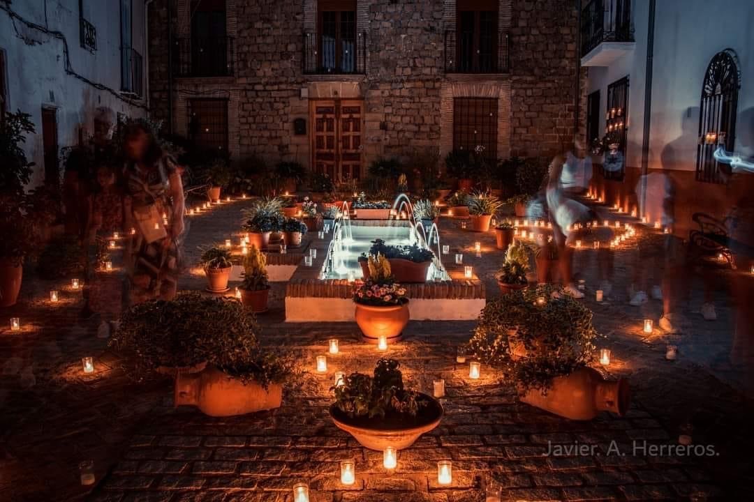 Noche de Velas de Iznatoraf
